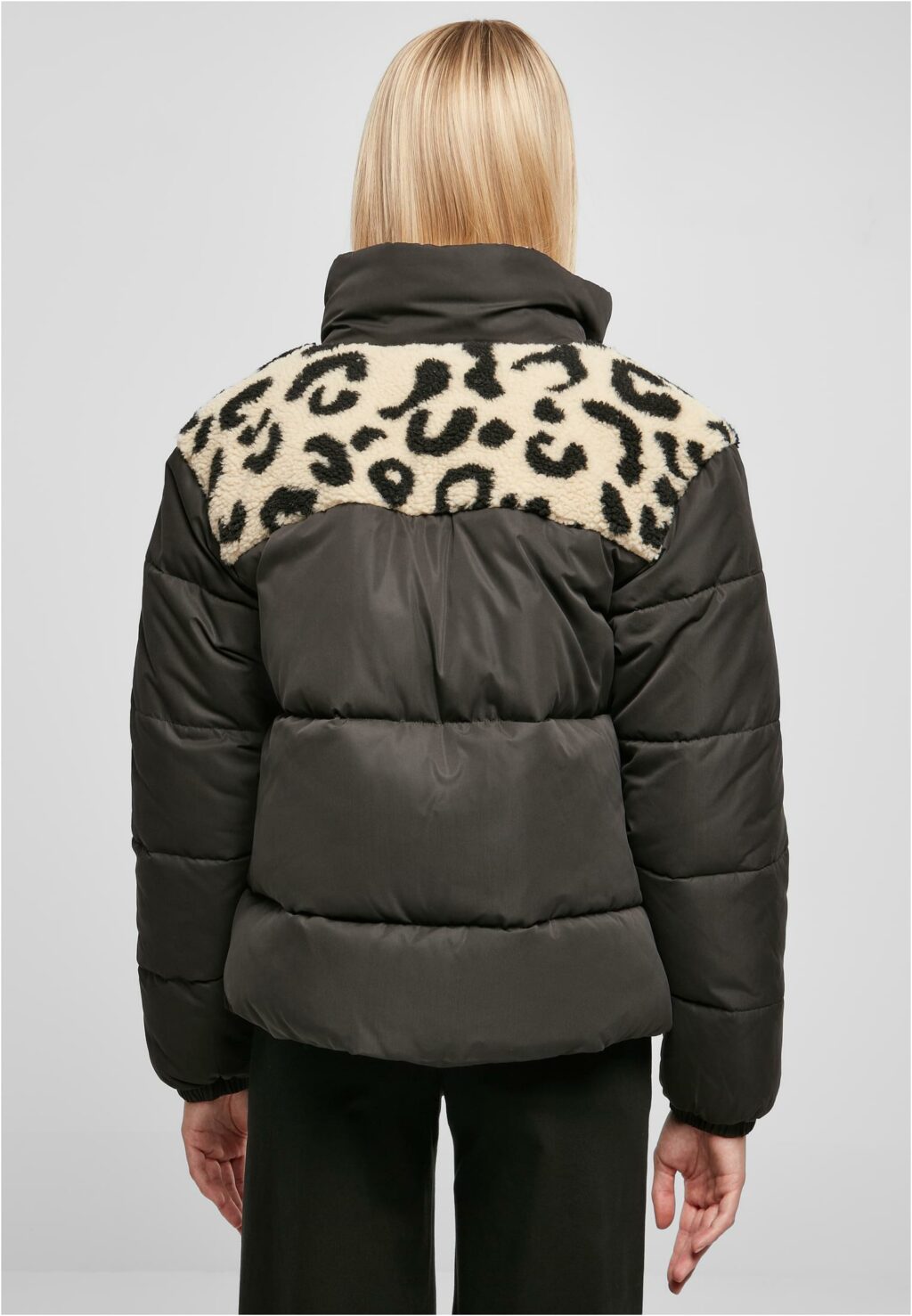 Urban Classics Ladies AOP Sherpa Mixed Puffer Jacket black/sandleo TB5439