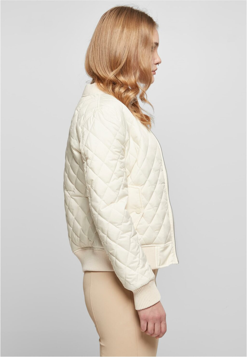 Urban Classics Ladies Diamond Quilt Nylon Jacket whitesand TB806