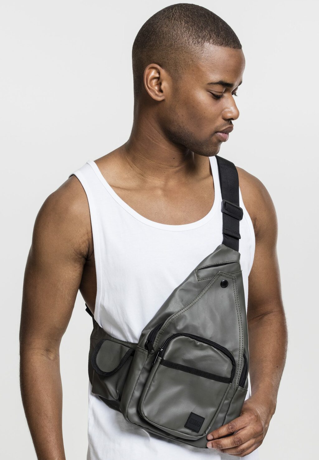Multi Pocket Shoulder Bag olive/black one TB1694