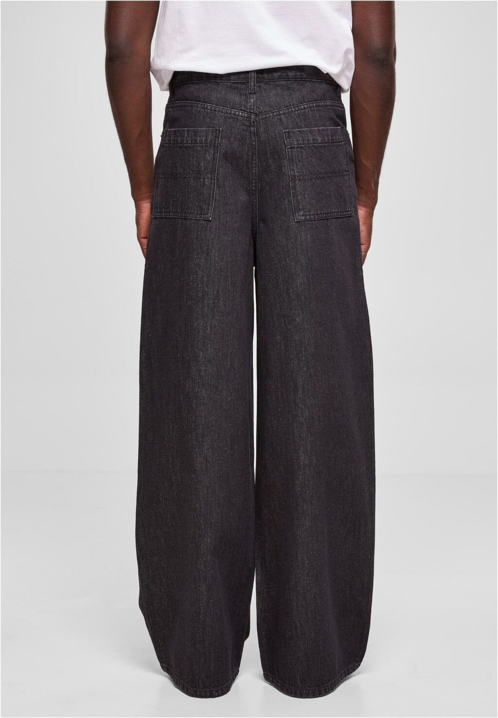 Urban Classics 90's Loose Jeans realblack washed TB6284