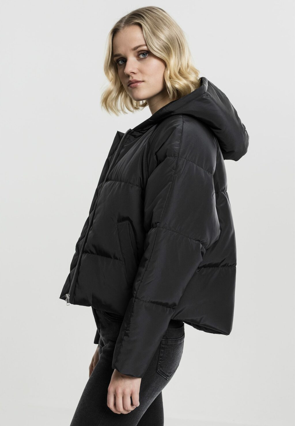 Urban Classics Ladies Hooded Oversized Puffer Jacket black TB1758