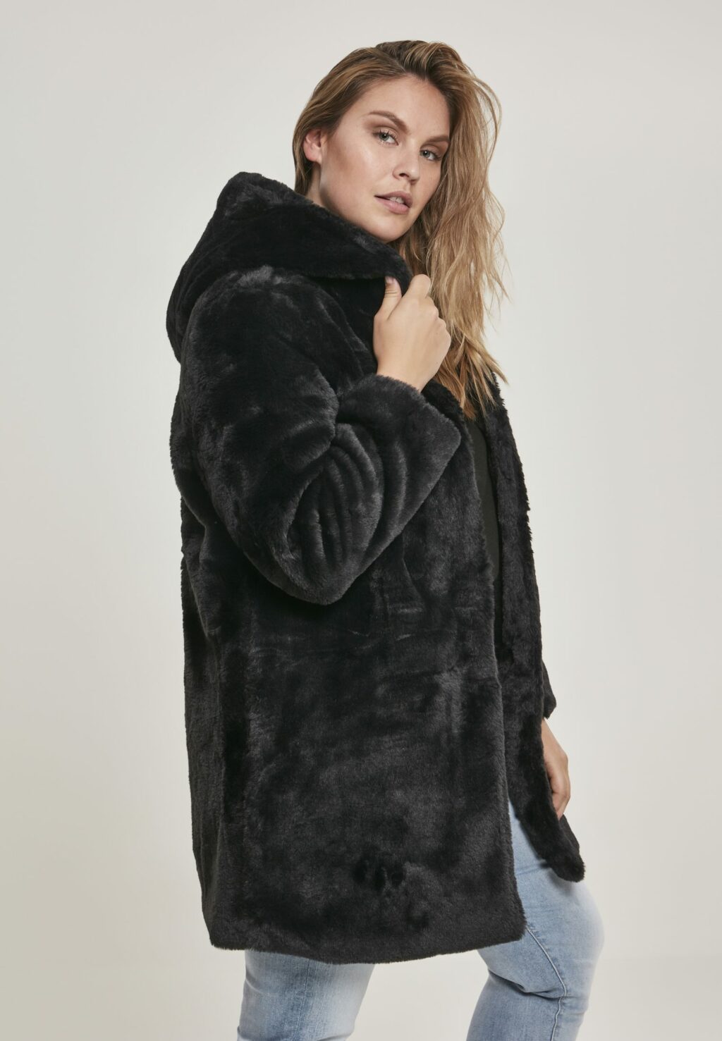 Urban Classics Ladies Hooded Teddy Coat black TB2375
