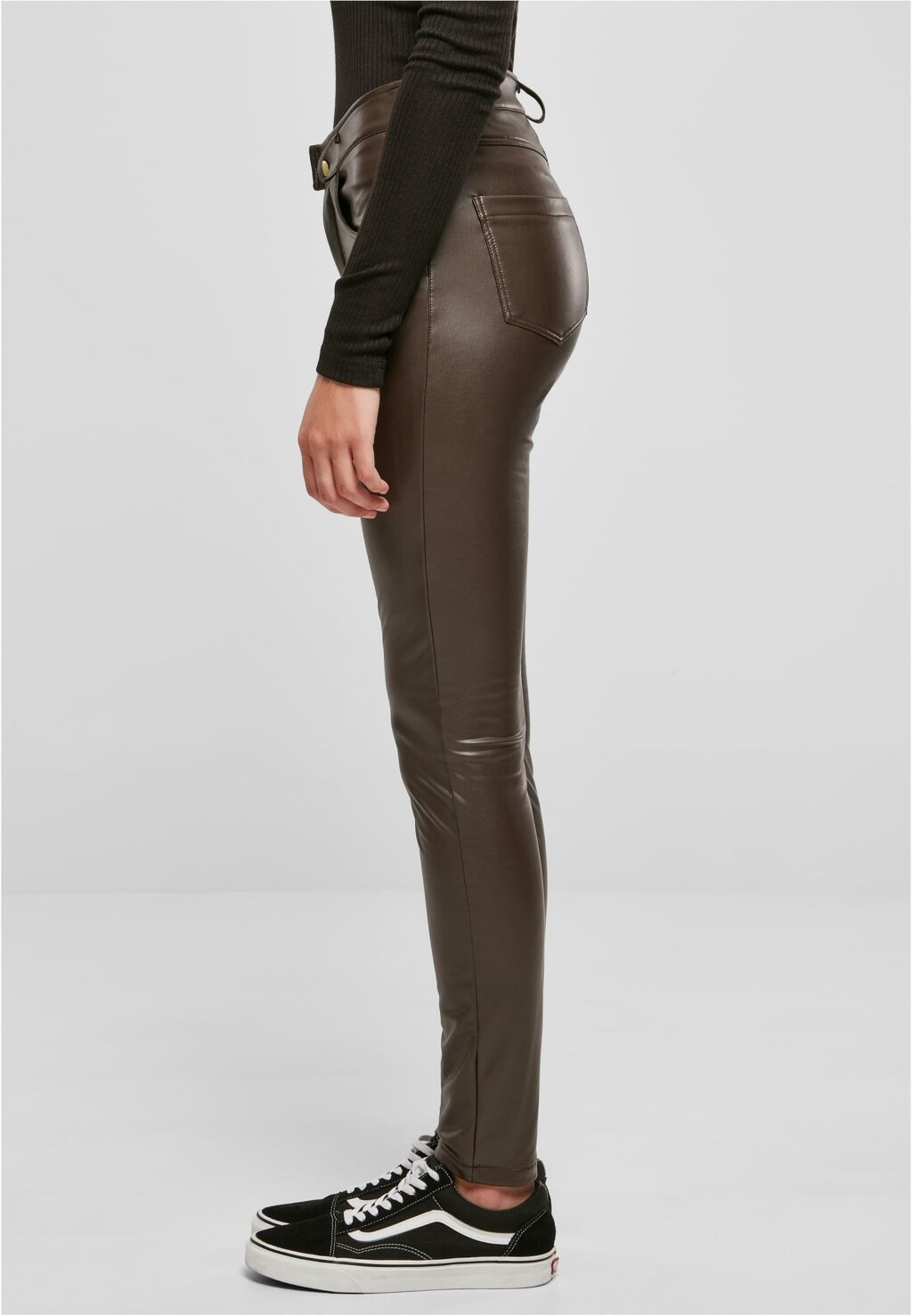 Urban Classics Ladies Mid Waist Synthetic Leather Pants brown TB5455