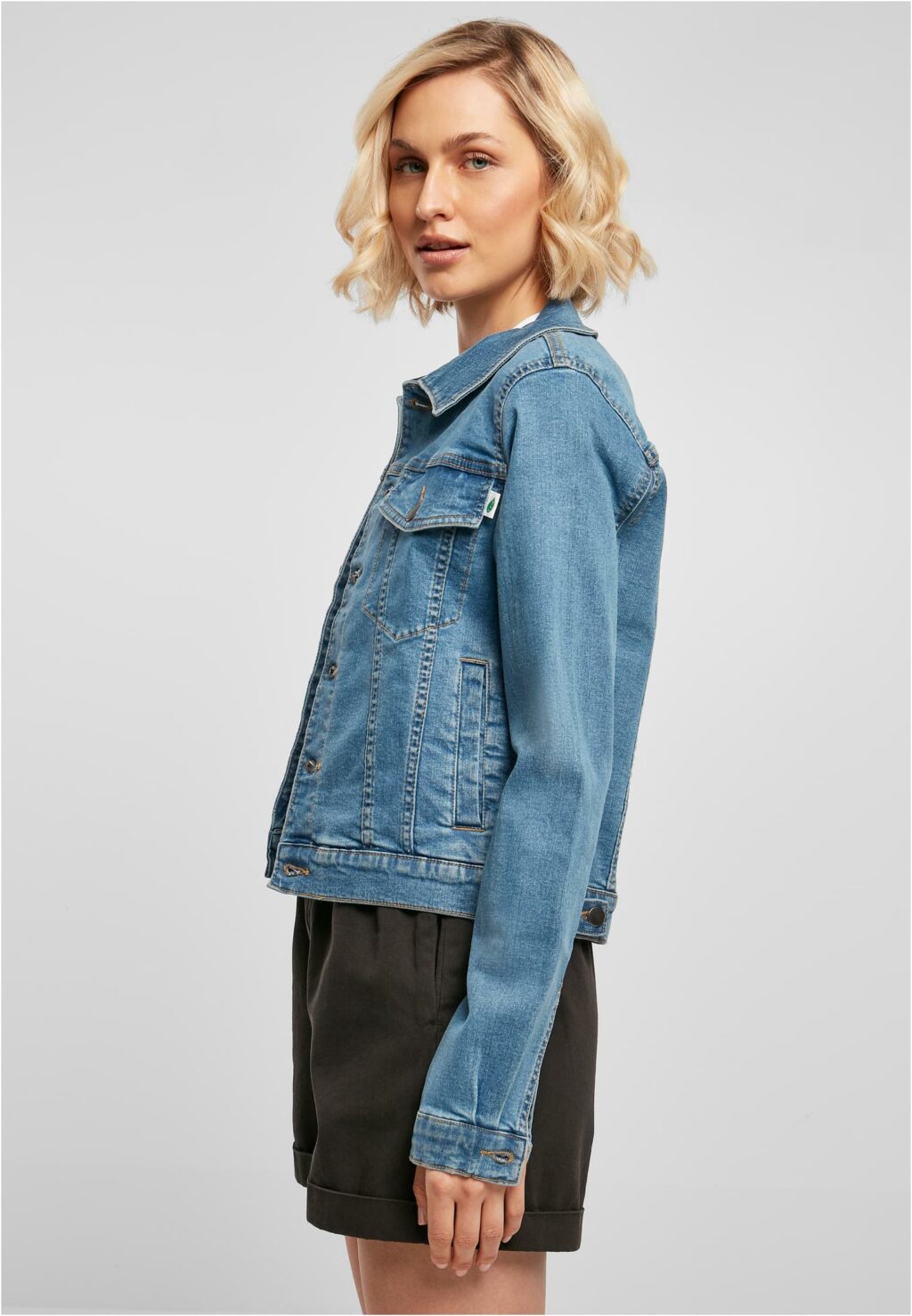 Urban Classics Ladies Organic Denim Jacket clearblue washed TB4788
