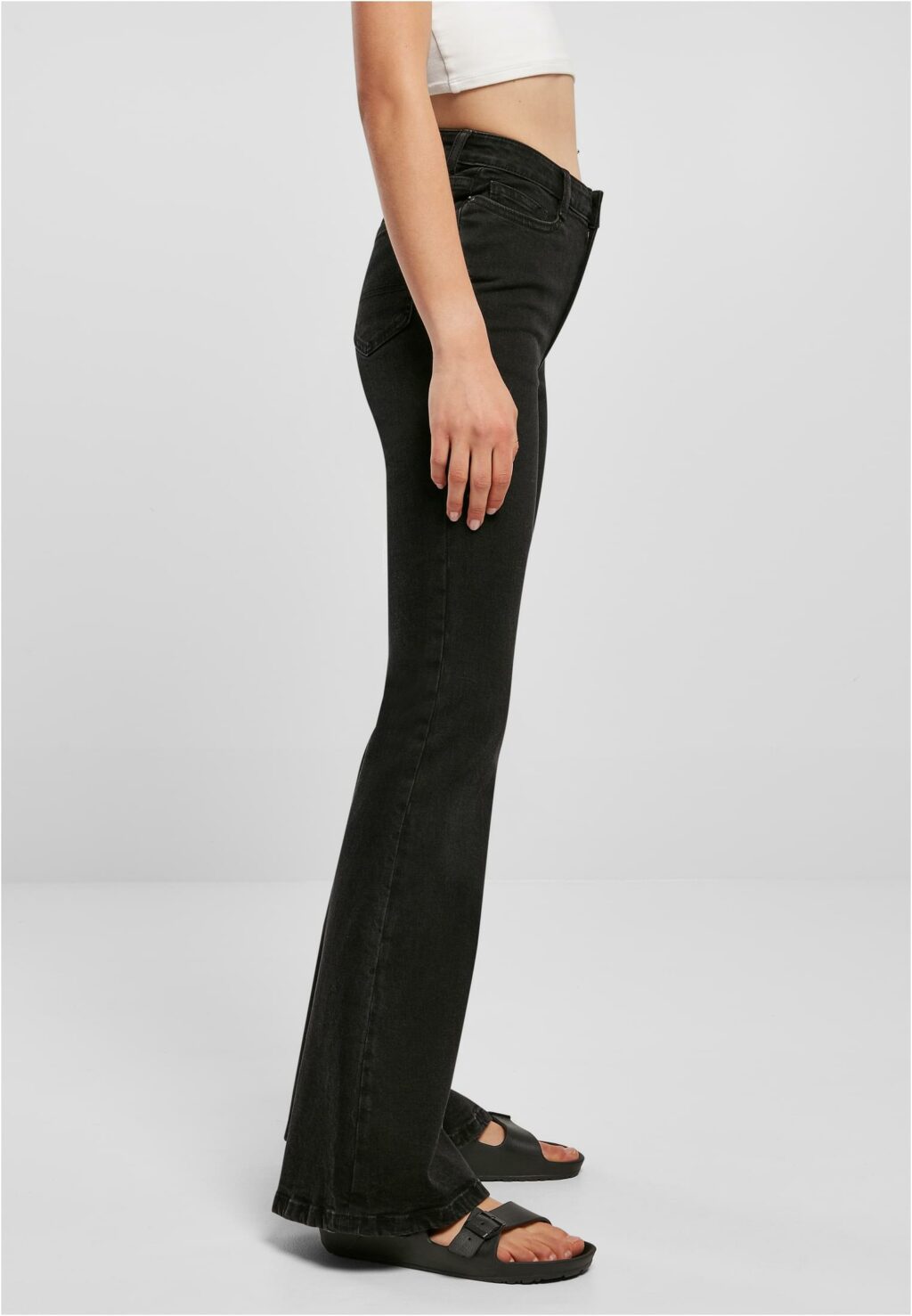Urban Classics Ladies Organic High Waist Flared Denim Pants black washed TB5050
