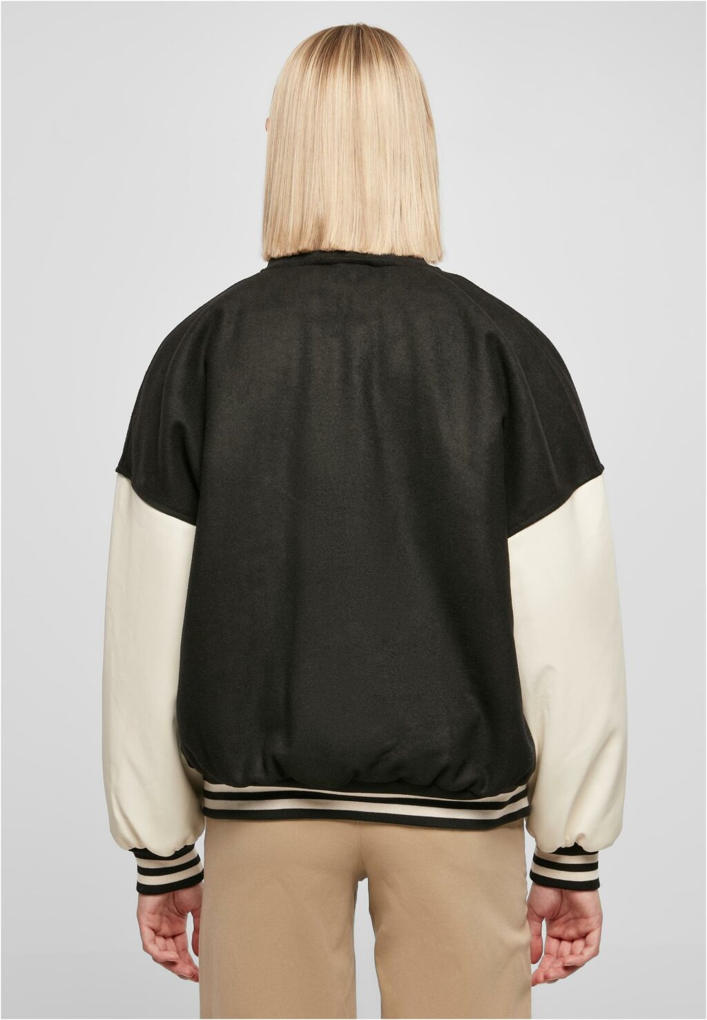 Urban Classics Ladies Oversized Big U College Jacket black/palewhite TB5436