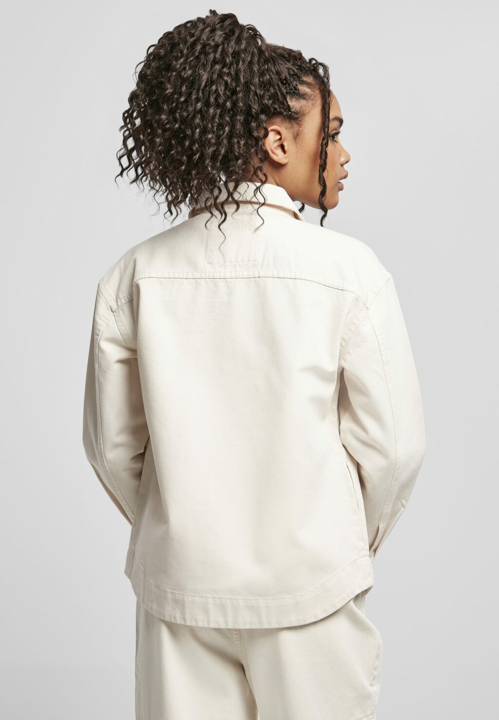 Urban Classics Ladies Oversized Shirt Jacket whitesand TB4366