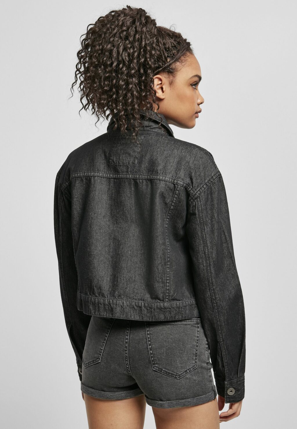 Urban Classics Ladies Short Oversized Denim Jacket black stone washed TB4378