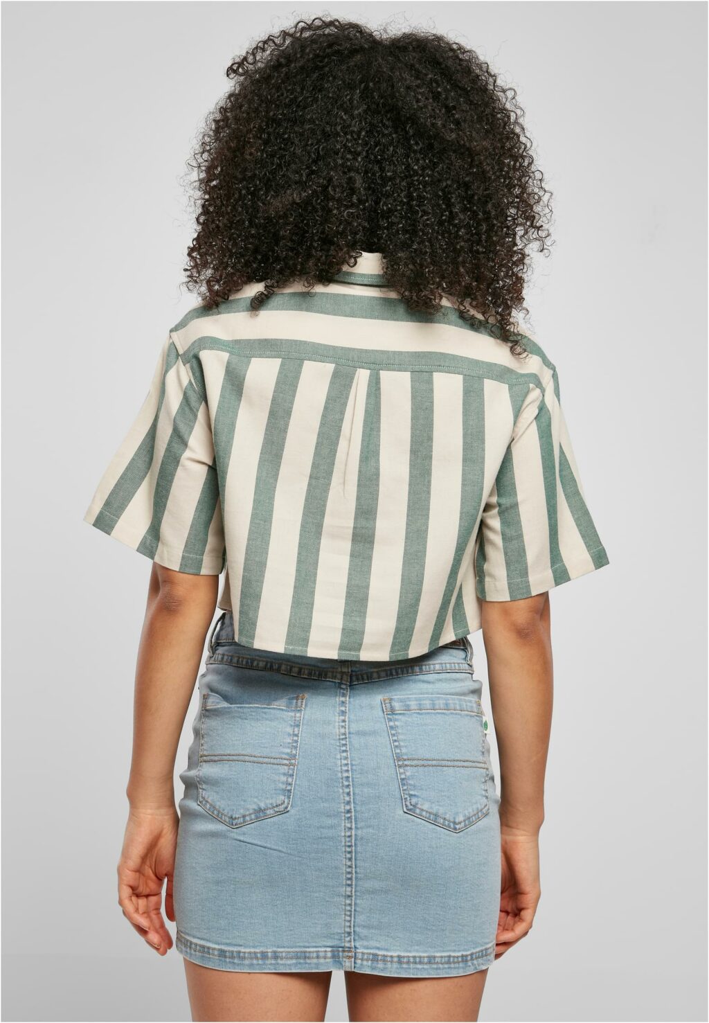 Urban Classics Ladies Short Oversized Stripe Shirt greenlancer/softseagrass TB5046