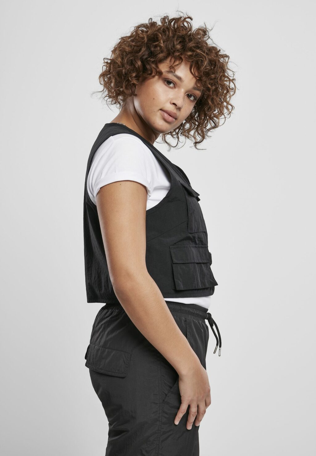 Urban Classics Ladies Short Tactical Vest black TB3633
