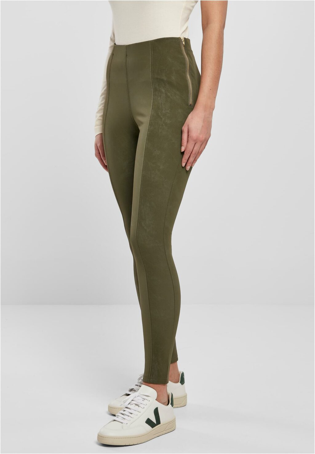 Urban Classics Ladies Washed Faux Leather Pants olive TB3763