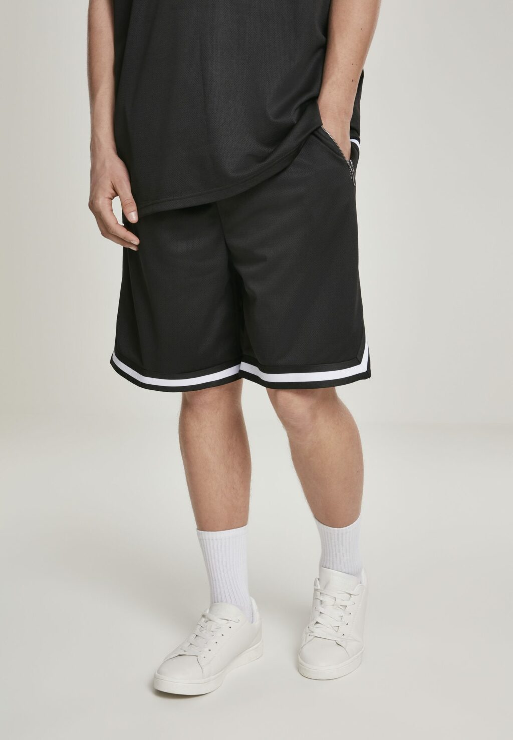 Urban Classics Premium Stripes Mesh Shorts black TB2891
