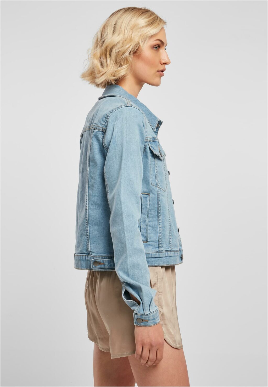 Urban Classics Ladies Organic Denim Jacket clearblue bleached TB4788
