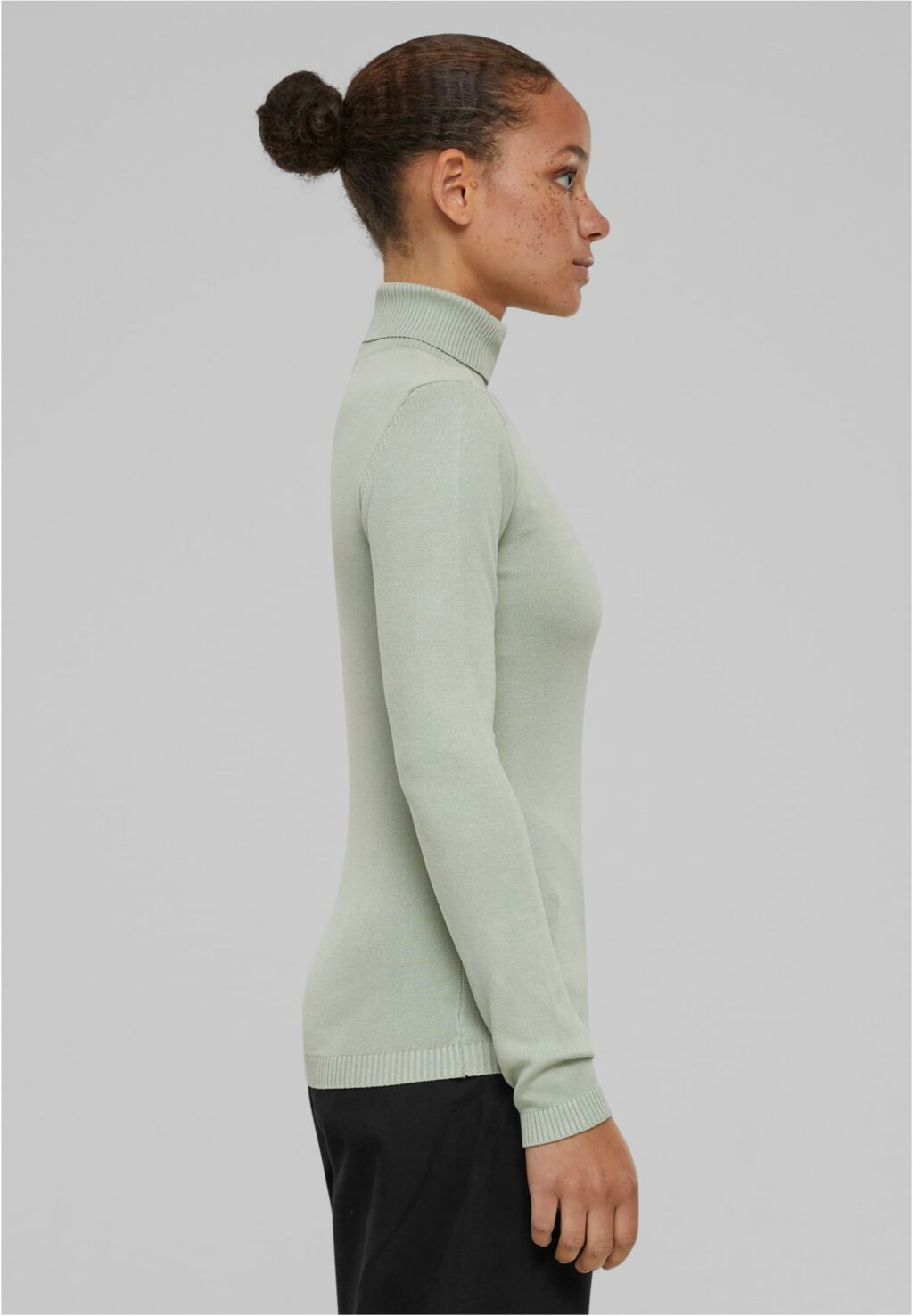 Urban Classics Ladies Knitted Turtleneck Sweater softsalvia TB6115