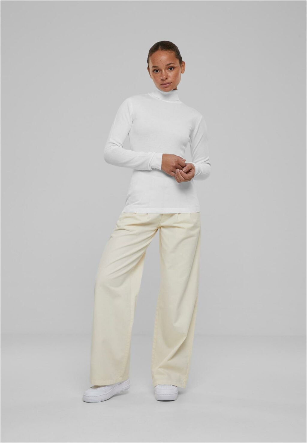 Urban Classics Ladies Knitted Turtleneck Sweater white TB6115