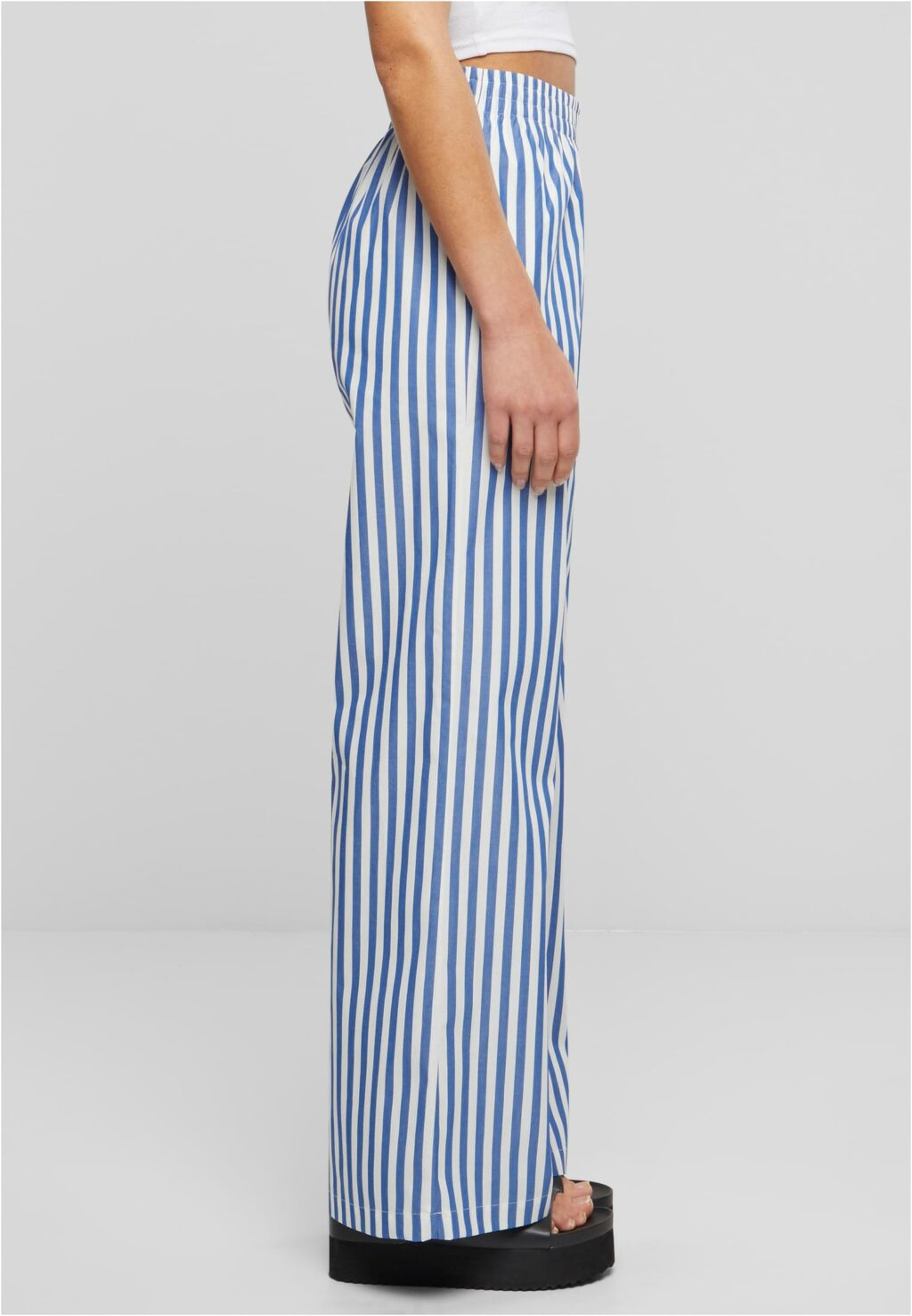 Urban Classics Ladies Striped Loose Pants white/blue TB6844
