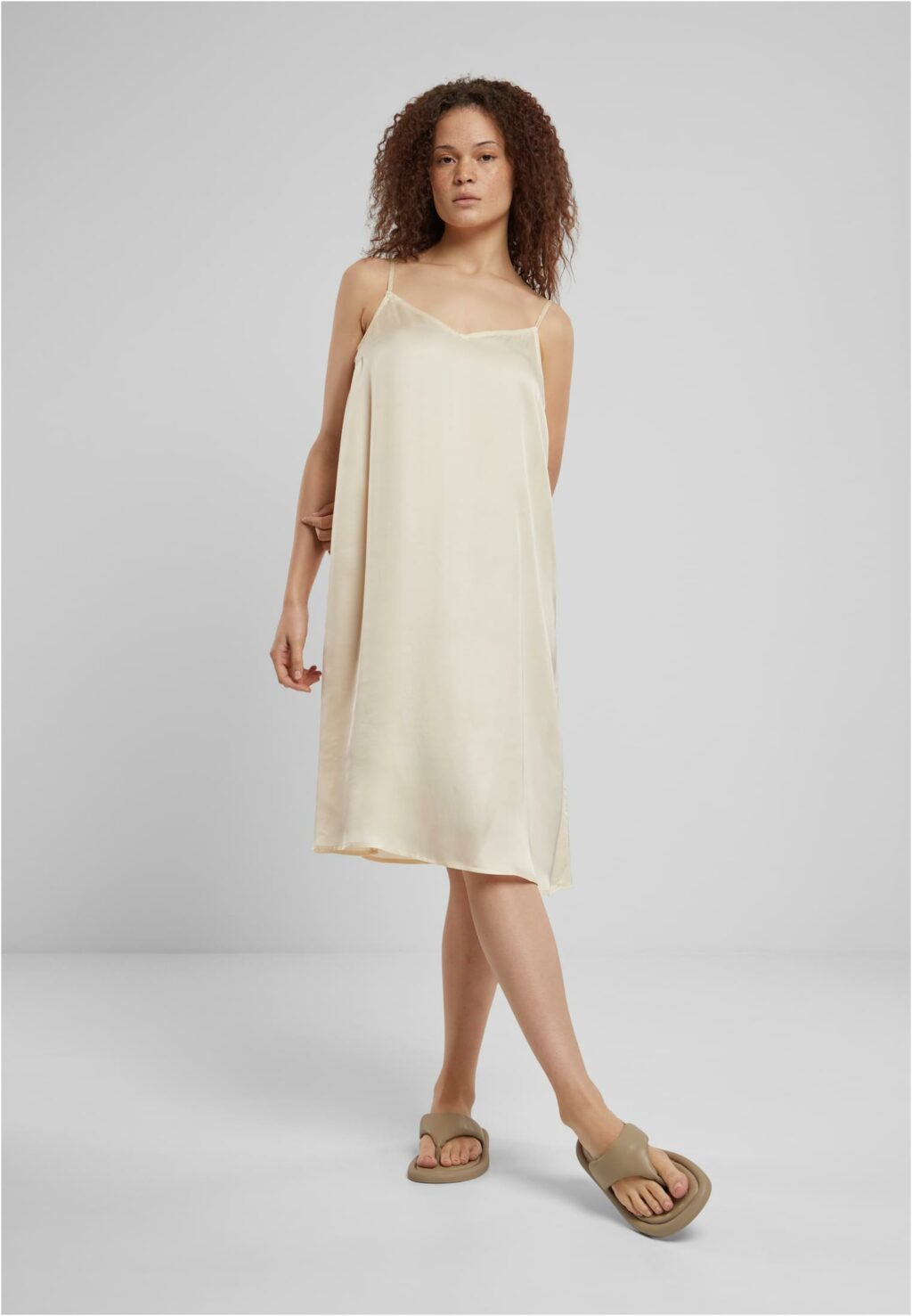 Urban Classics Ladies Viscose Satin Slip Dress whitesand TB6191