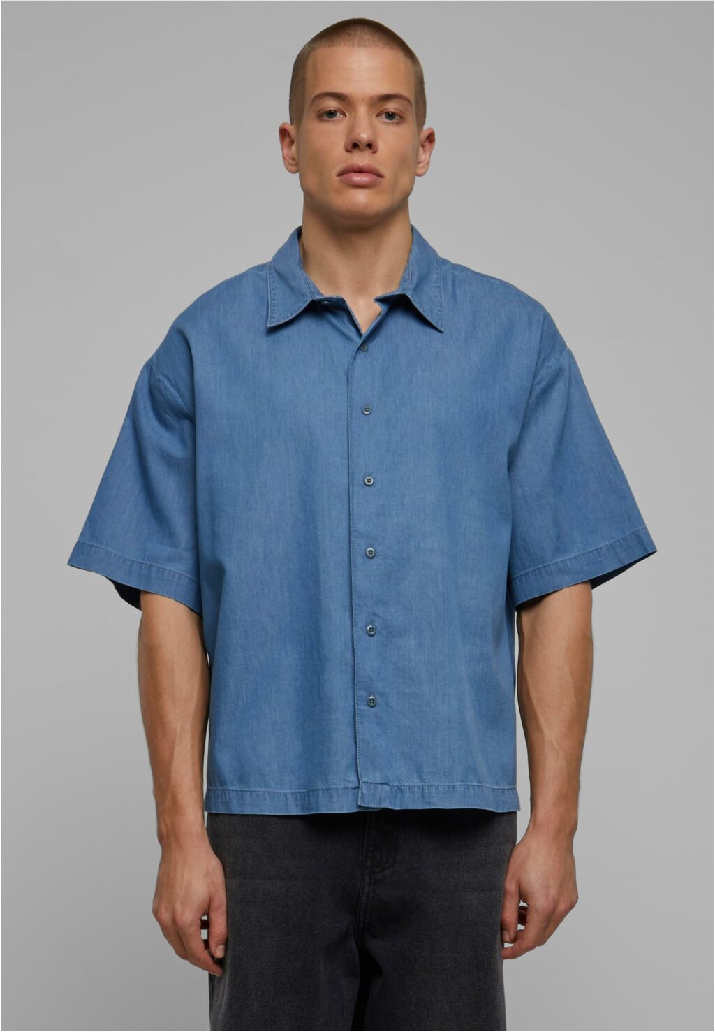 Urban Classics Lightweight Denim Shirt skyblue washed TB6609