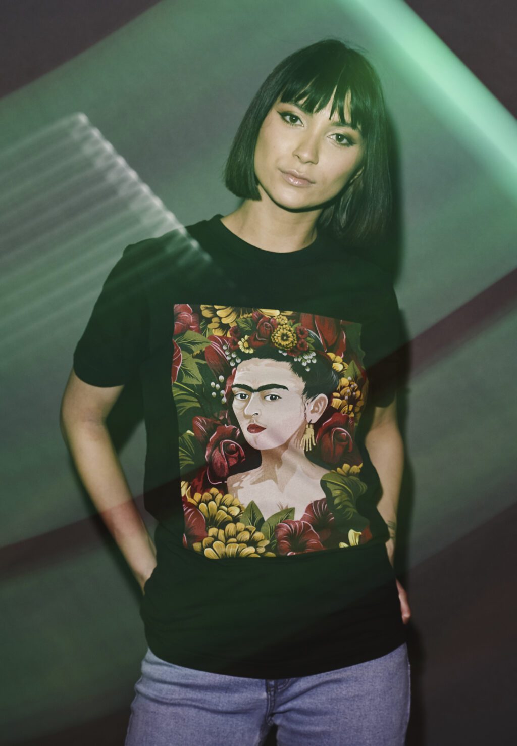 Ladies Frida Kahlo Portrait Tee black MC443