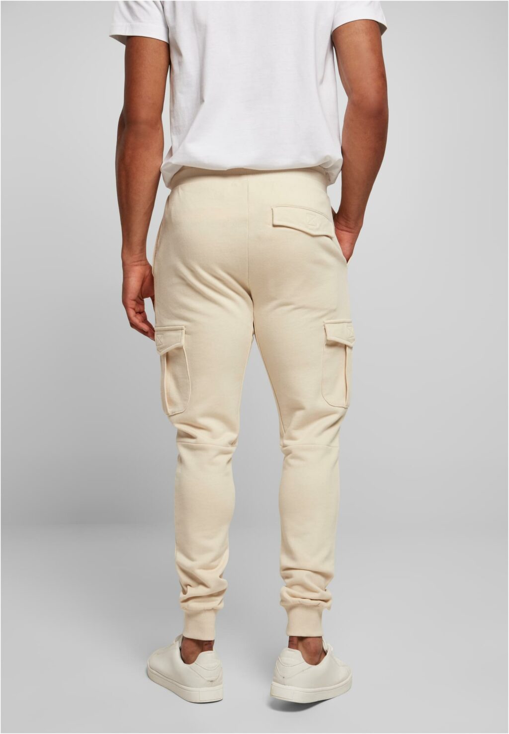 Urban Classics Fitted Cargo Sweatpants softseagrass TB1395
