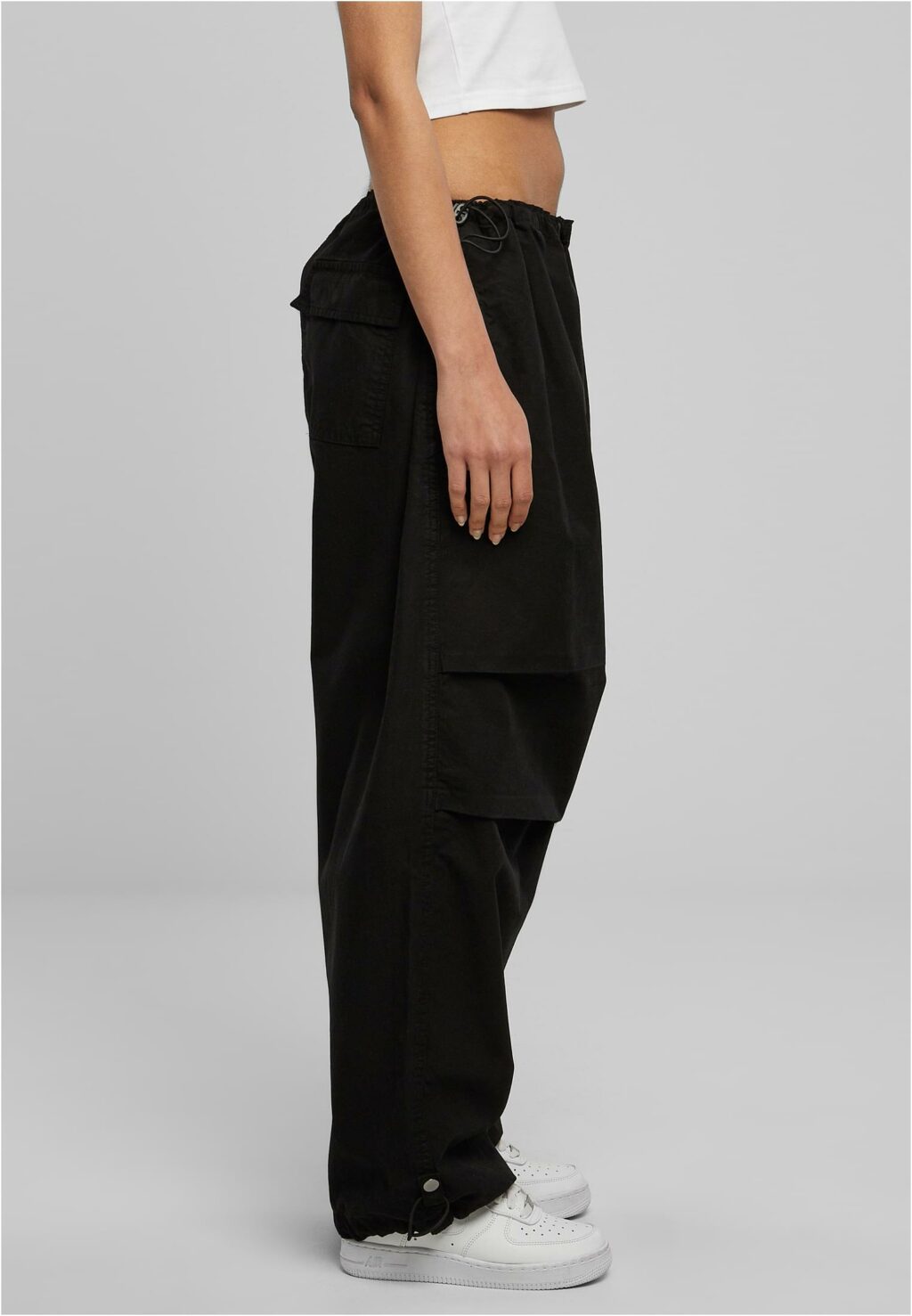 Urban Classics Ladies Cotton Parachute Pants black TB6101