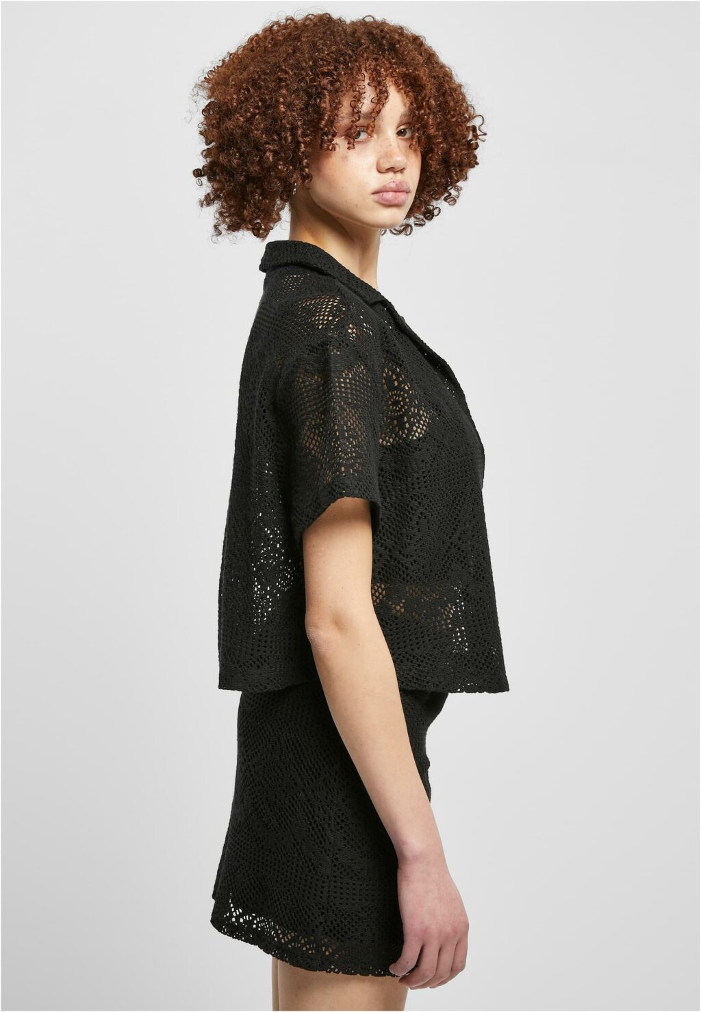 Urban Classics Ladies Crochet Lace Resort Shirt black TB6015