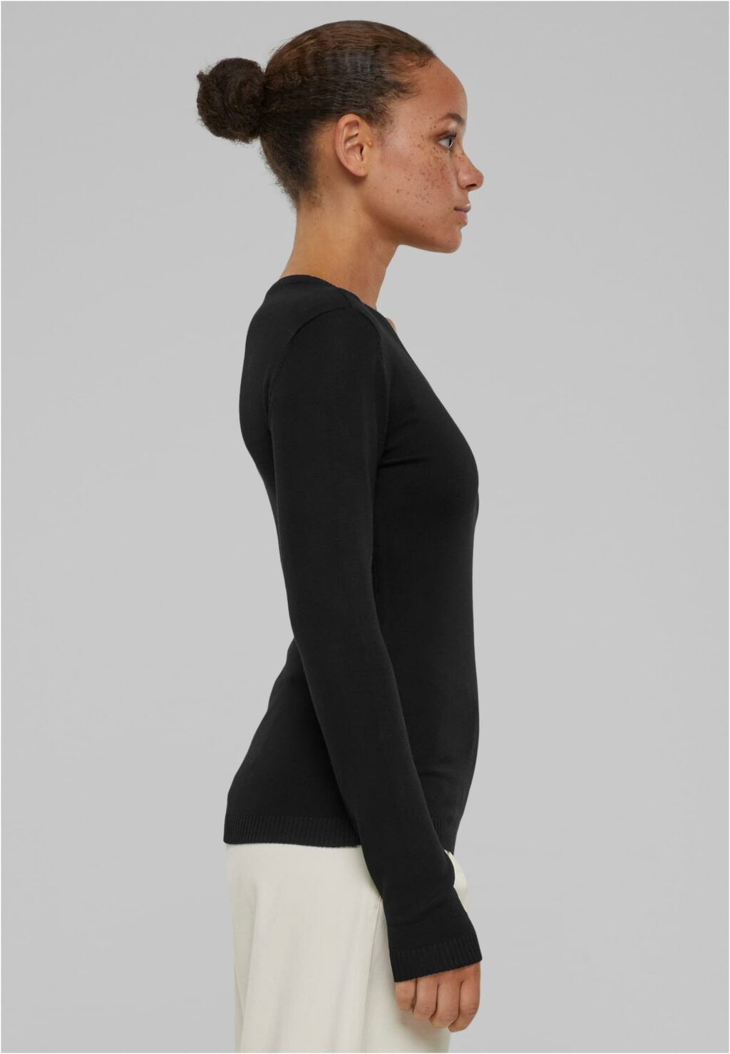 Urban Classics Ladies Knitted V-Neck Sweater black TB6116