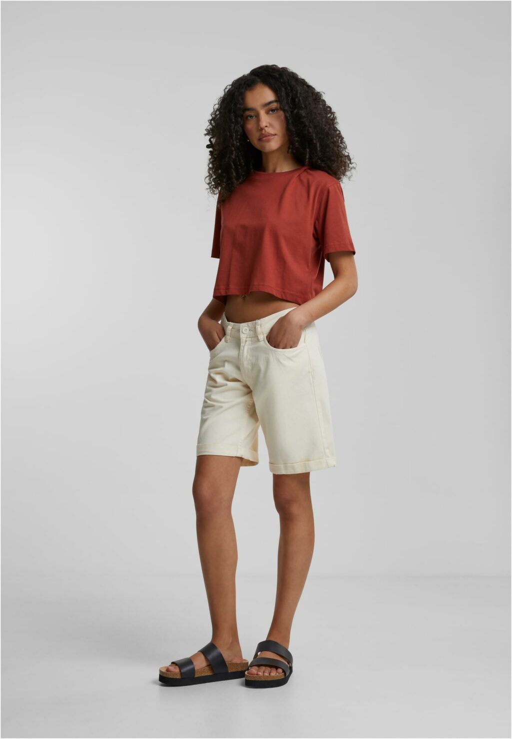 Urban Classics Ladies Organic Cotton Bermuda Pants whitesand TB6210