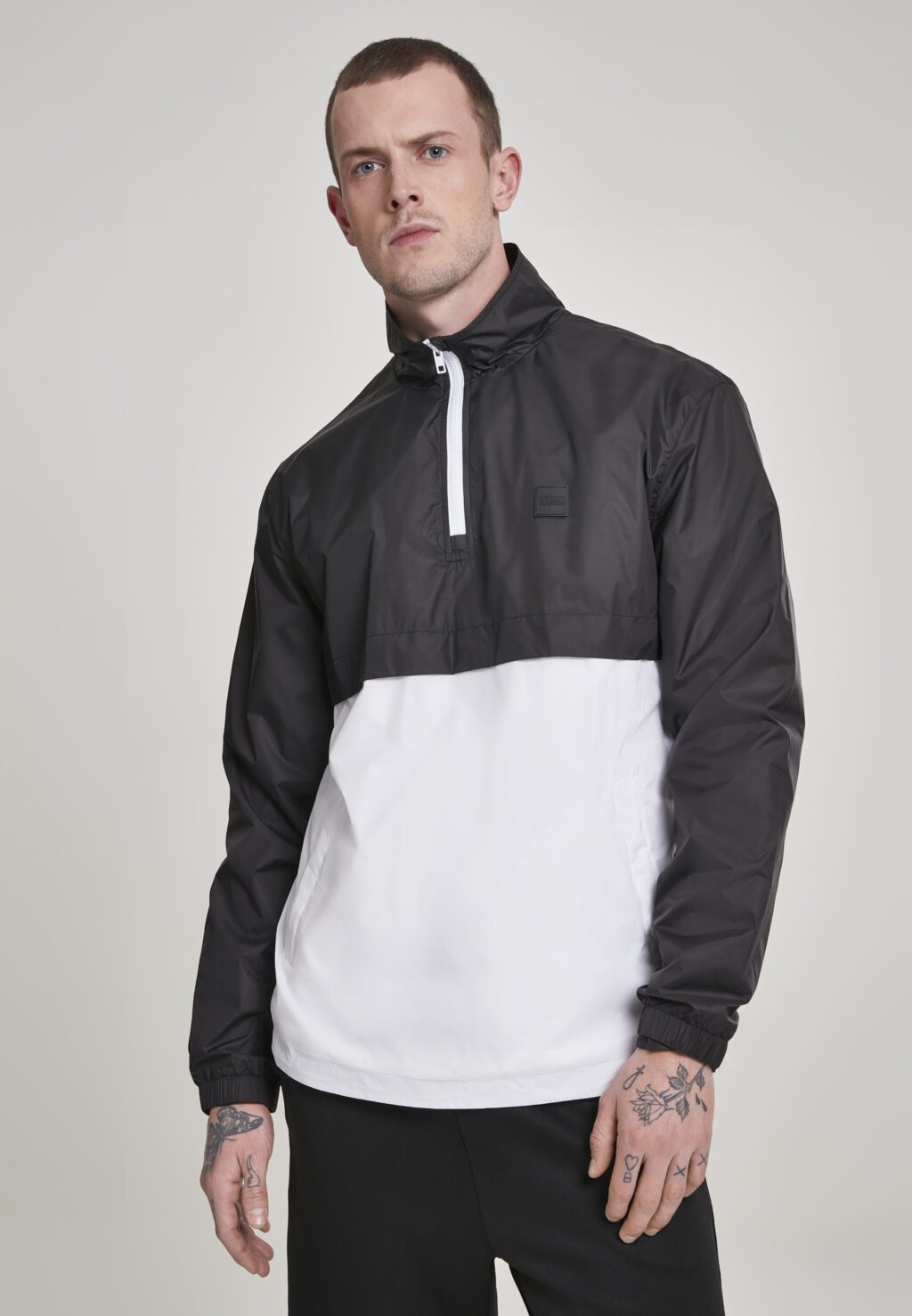 Urban Classics Stand Up Collar Pull Over Jacket blk/wht TB2748